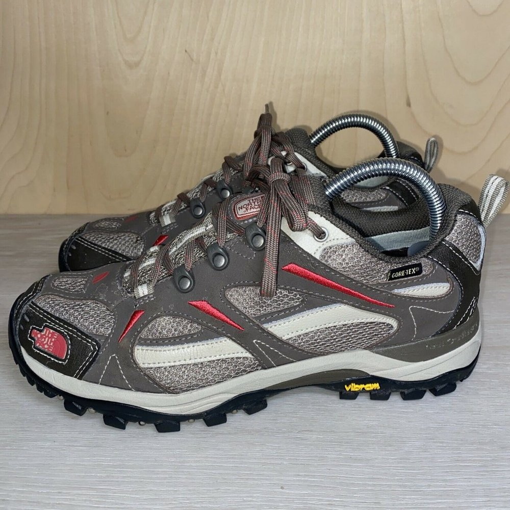 The North Face Hedgehog Hiking Shoes Size: 9